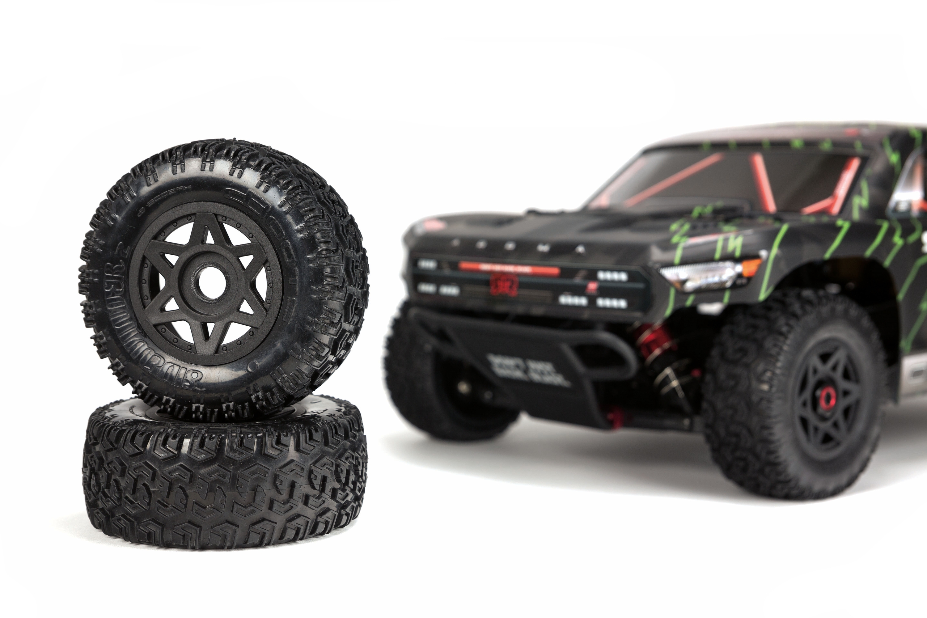 Automodel Arrma 1/10 Senton 6S BLX 4WD (Negru) Automodel Arrma 1/10 Senton 6S BLX 4WD (Negru)
